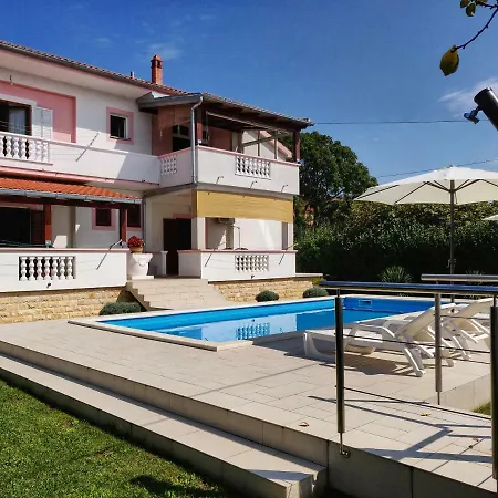 Apartment Rogoznica Sukosan