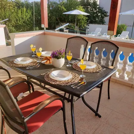 Rogoznica Apartment *