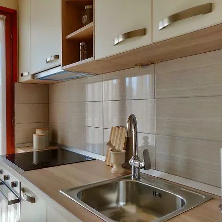 Apartment Rogoznica *