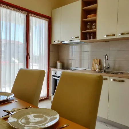 Apartment Rogoznica